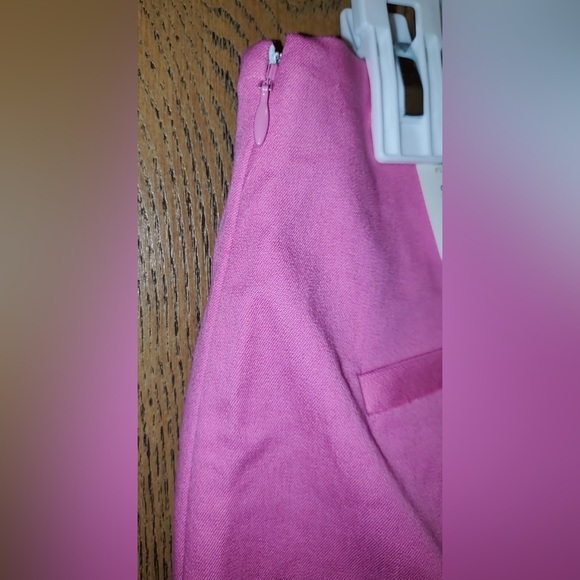 A New Day High Rise Fitted Hip & Thigh Skinny Ankle Pants
Pink Color NWT - Picture 4 of 7